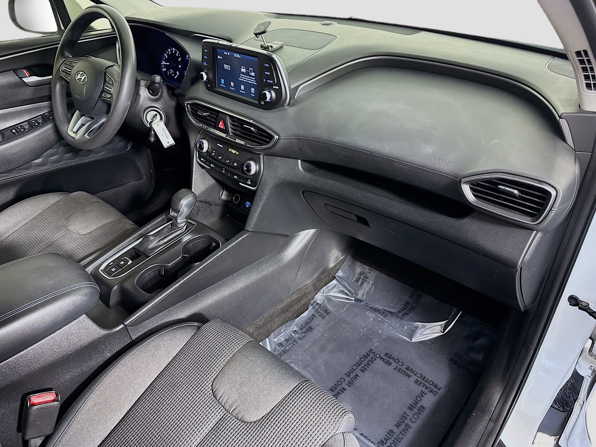 Used 2019 Hyundai Santa Fe SE image 29