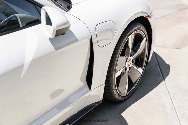 Used 2023 Porsche Taycan RWD image 90