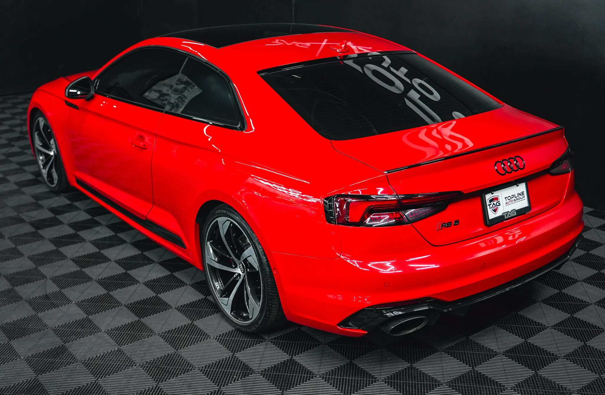 Used 2019 Audi RS 5 w/ RS Driver Assistance Package AWD/4WD image 30