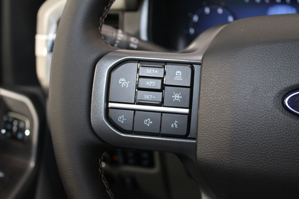 New 2025 Ford F150 Lariat w/ Equipment Group 502A High image 37