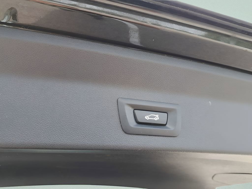 Used 2019 BMW X3 xDrive30i image 7