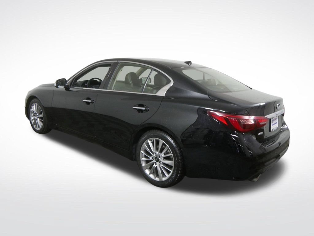 Used 2023 INFINITI Q50 Luxe AWD/4WD image 7