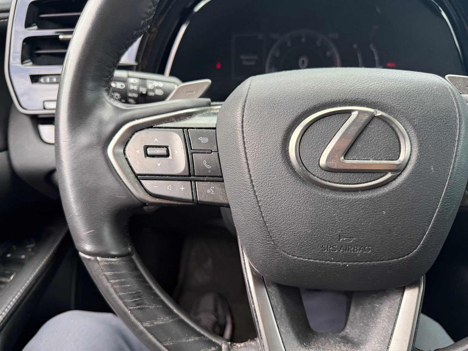 Used 2023 Lexus RX 350 Premium w/ Accessory Package AWD/4WD image 19