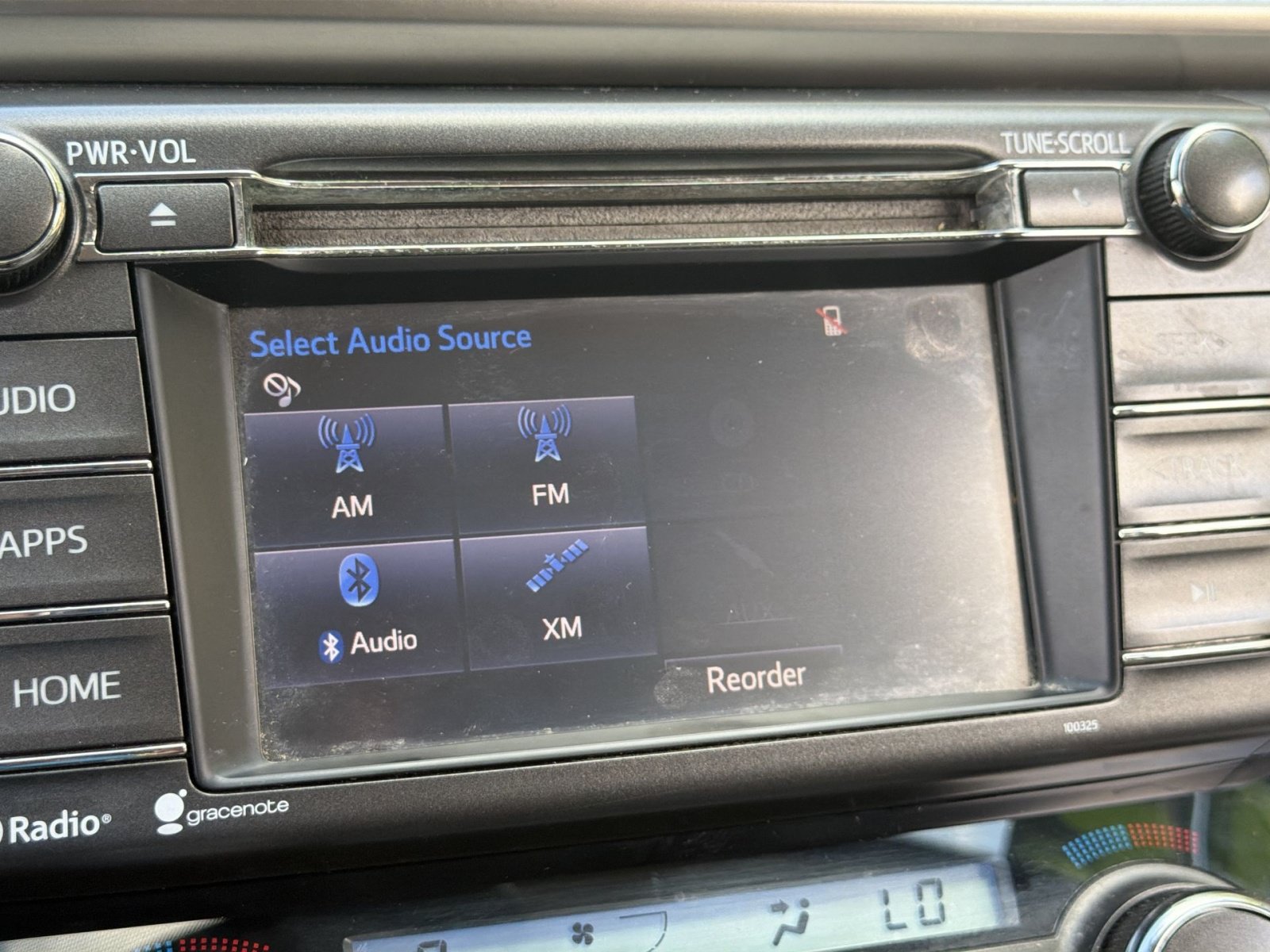 Used 2015 Toyota RAV4 XLE AWD/4WD image 19