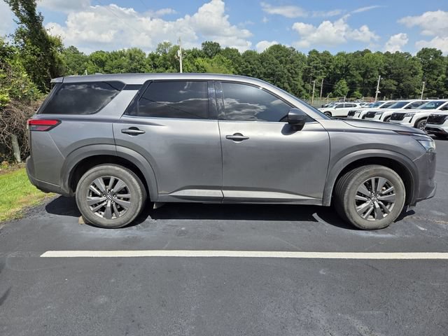 Used 2022 Nissan Pathfinder S FWD image 5