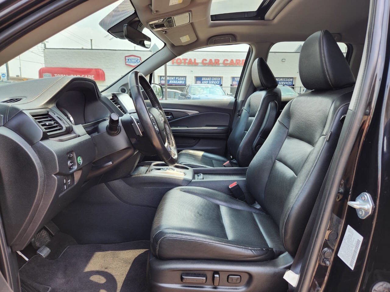 Used 2023 Honda Ridgeline RTL image 11