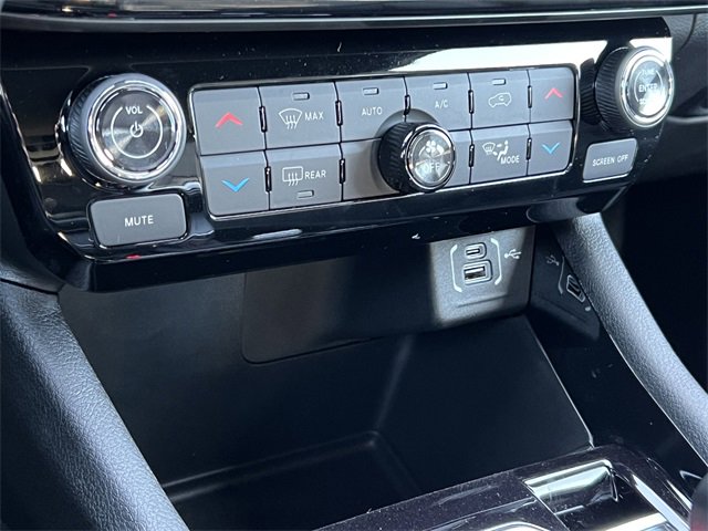 New 2026 Jeep Compass Trailhawk w/ Sun, Sound & Navigation Group image 27