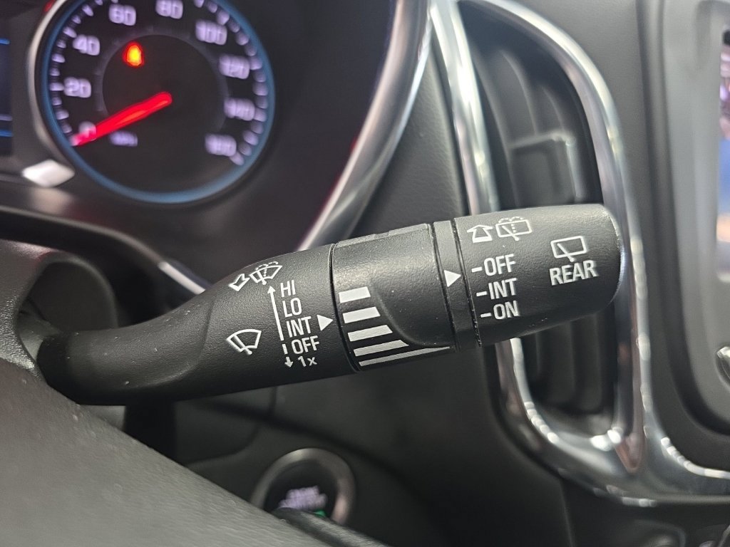 Certified 2024 Chevrolet Equinox LT FWD image 23