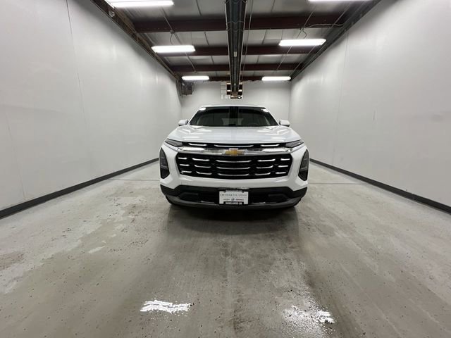 Certified 2025 Chevrolet Equinox LT image 3