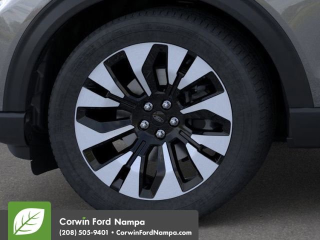 New 2026 Ford Explorer Platinum image 19