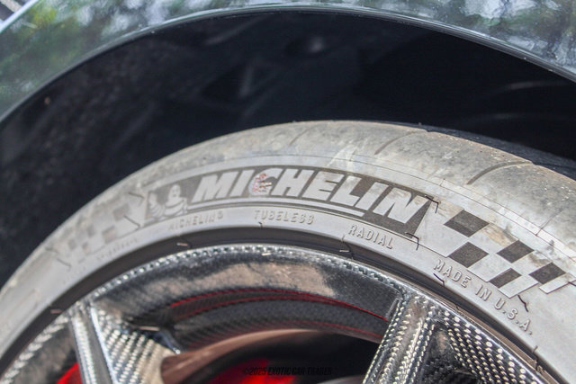 Used 2022 Ford Mustang Shelby GT500 w/ Carbon Fiber Track Pack image 52