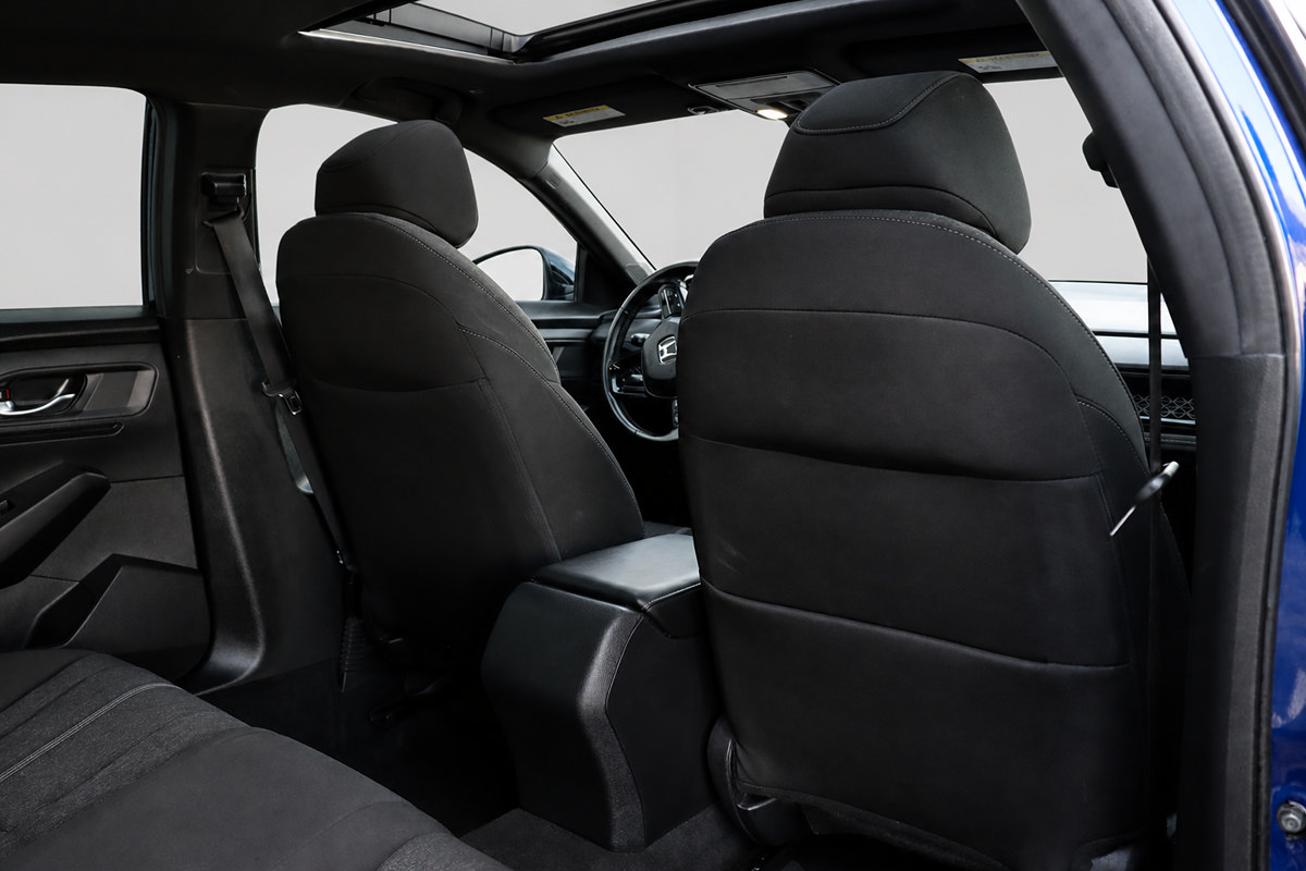 Used 2023 Honda Accord Sport image 15