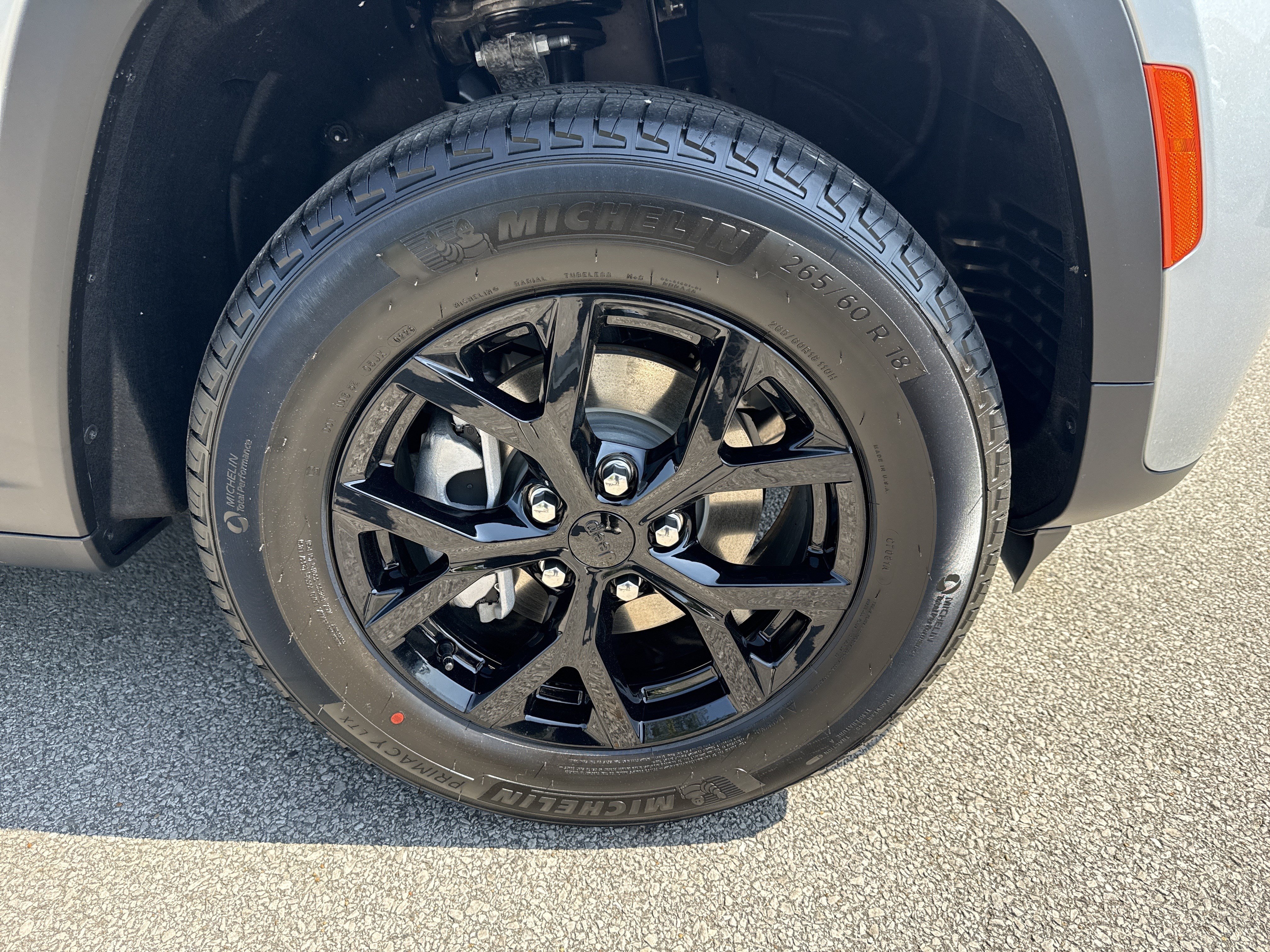 New 2026 Jeep Grand Cherokee Altitude RWD image 13
