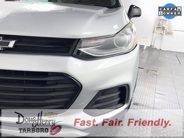 Used 2019 Chevrolet Trax LT w/ Redline Edition image 12