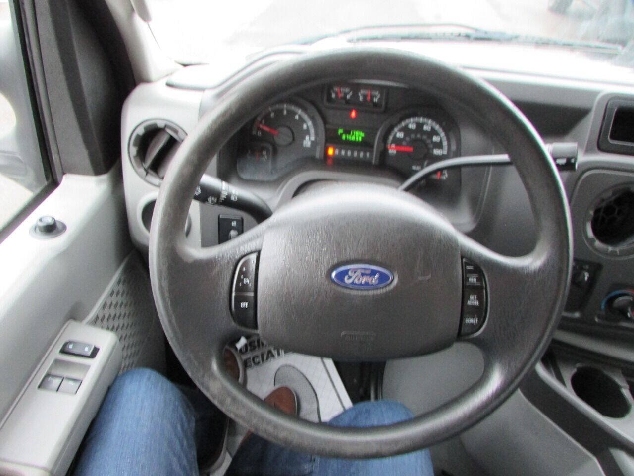Used 2012 Ford E-450 and Econoline 450 Super Duty w/ PWR Locks & Windows Group RWD image 62