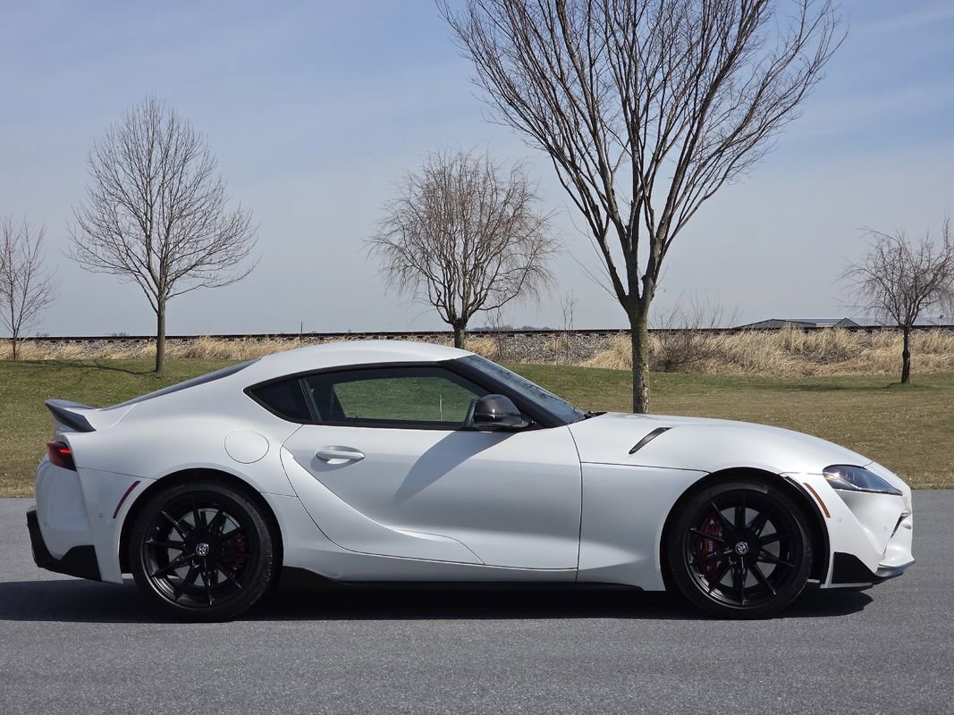 Used 2026 Toyota Supra w/ Driver Assist Package image 9
