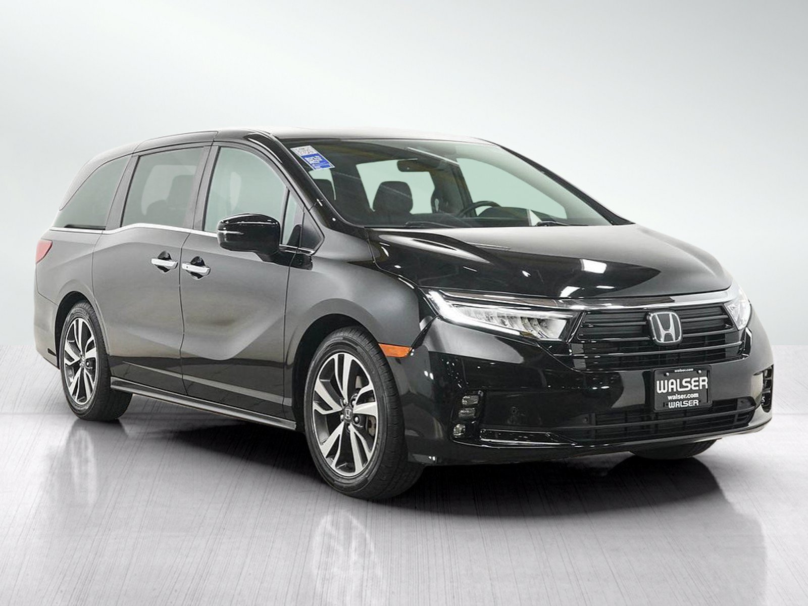 Used 2023 Honda Odyssey Touring image 7