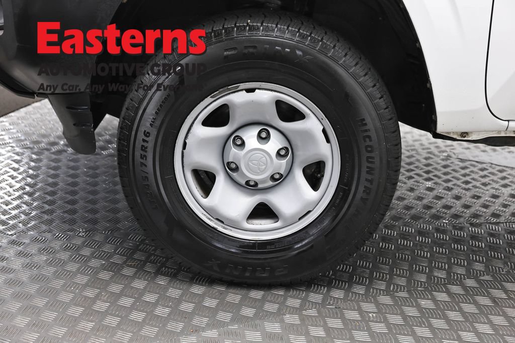 Used 2019 Toyota Tacoma SR RWD image 31