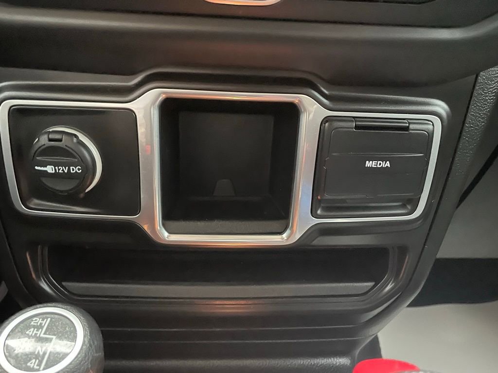 Certified 2018 Jeep Wrangler Unlimited Sport image 28