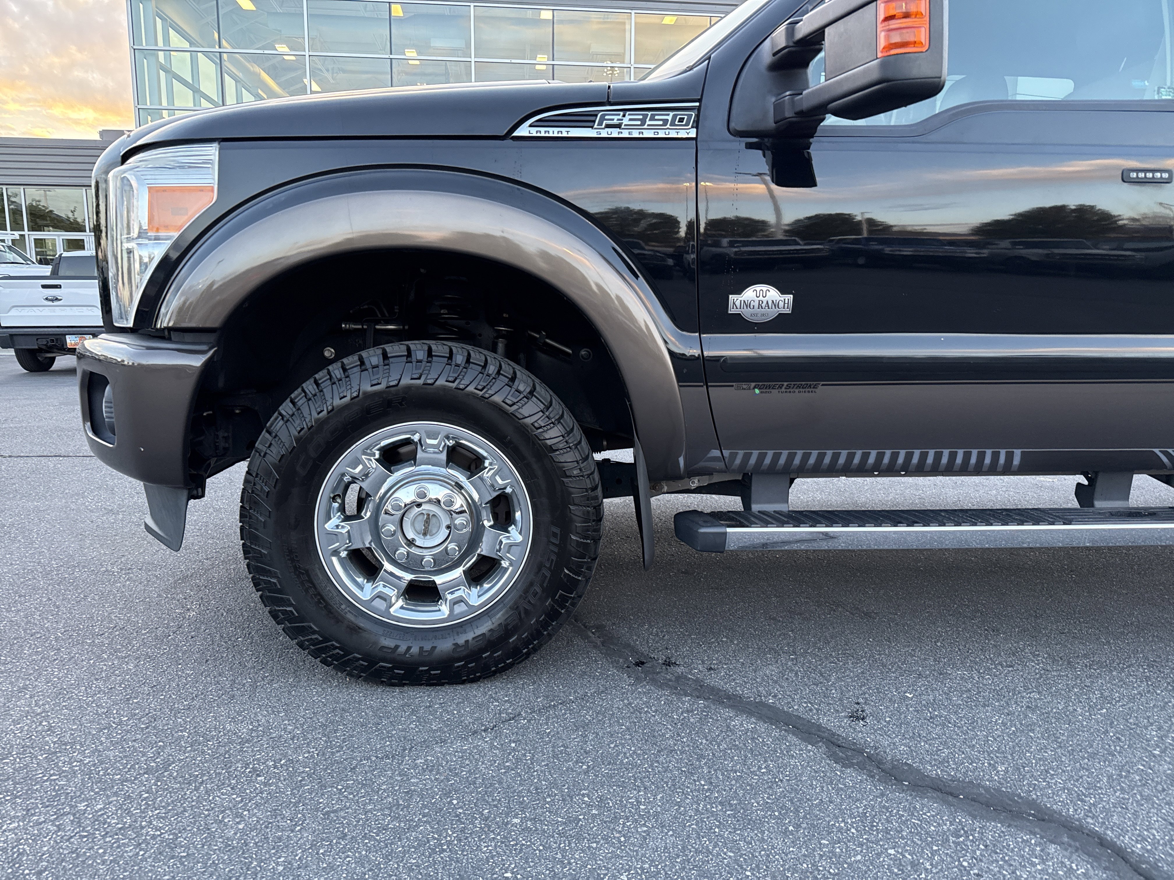 Used 2016 Ford F350 King Ranch w/ King Ranch w/Chrome Package image 9