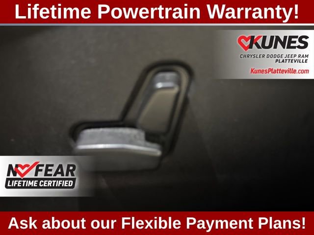 Used 2022 Dodge Charger SXT image 24