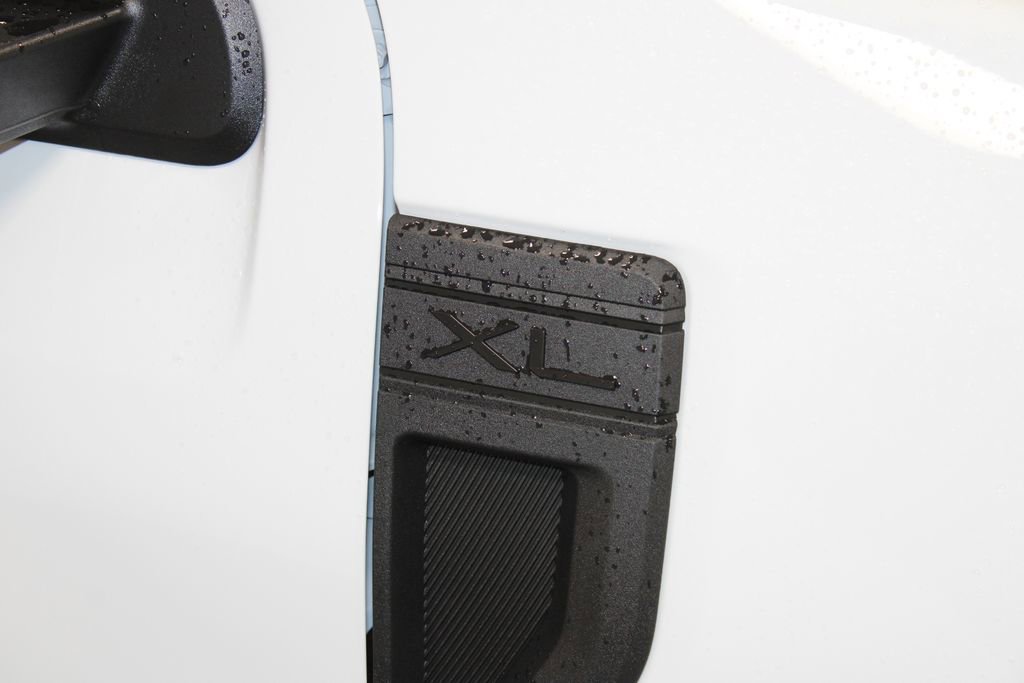 New 2025 Ford Maverick XL w/ Equipment Group 101A image 11