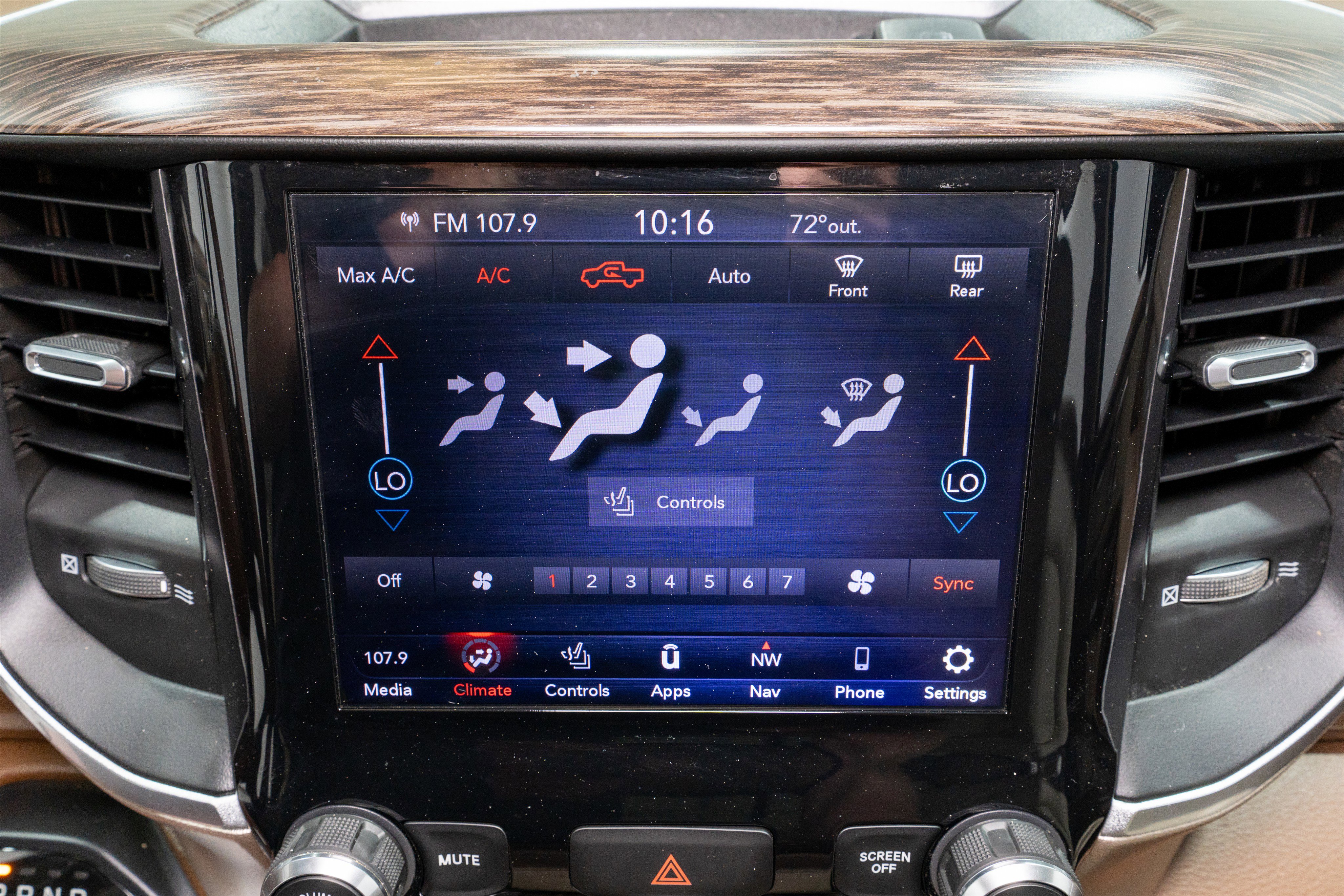 Used 2020 RAM 1500 Laramie image 21