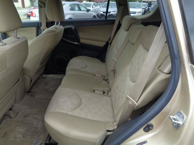 Used 2010 Toyota RAV4 4WD image 16