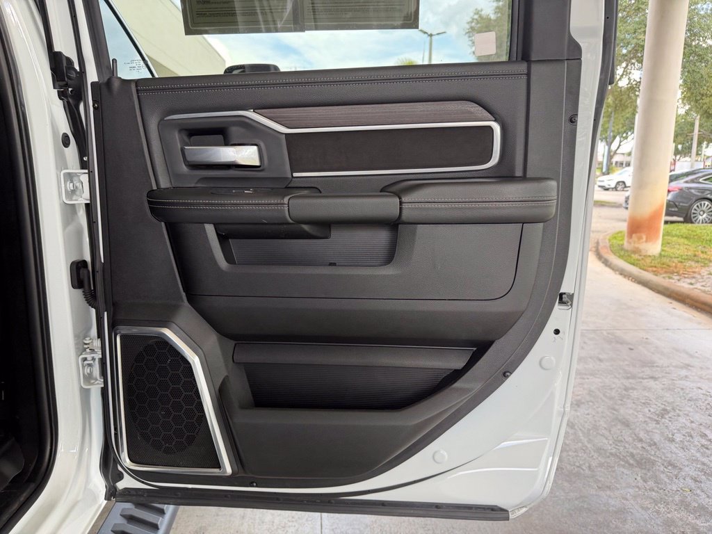 Used 2025 RAM 3500 Laramie w/ Night Edition AWD/4WD image 36