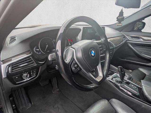 Used 2017 BMW 530i xDrive AWD/4WD image 8