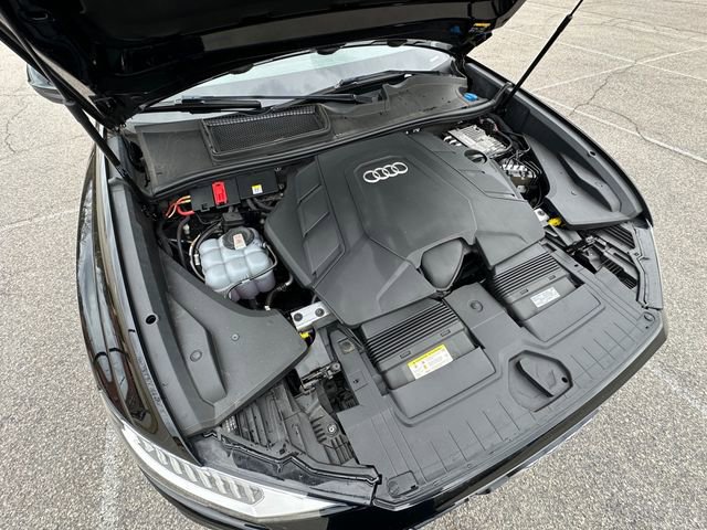 Used 2021 Audi Q8 Premium Plus w/ Premium Plus Package image 32