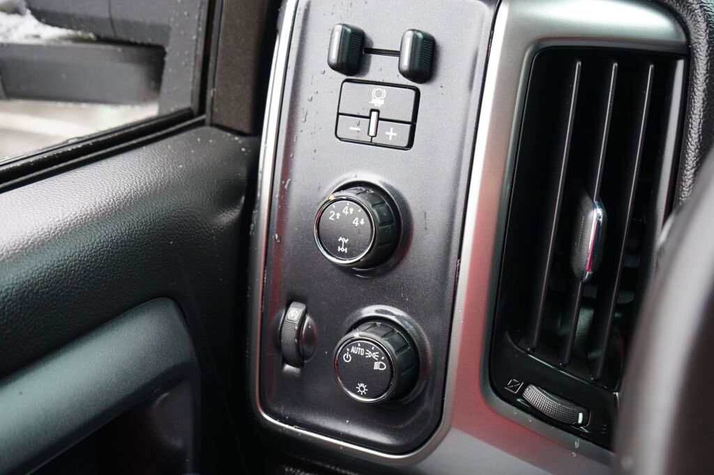 Used 2015 Chevrolet Silverado 2500 LT image 18