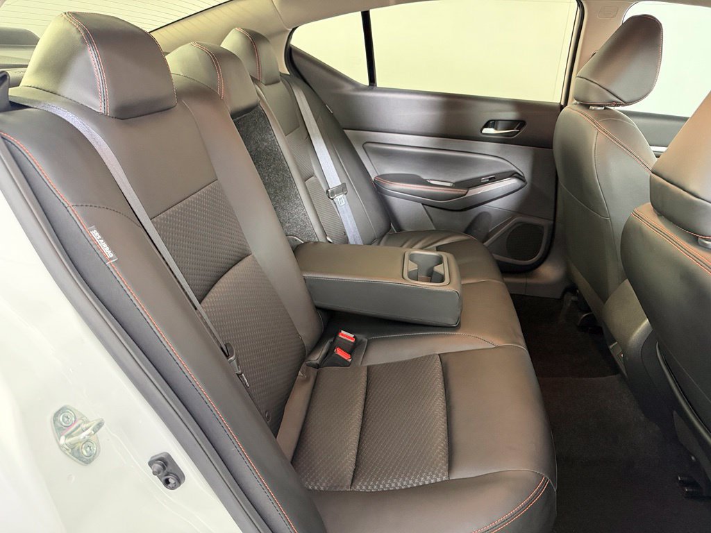 Used 2025 Nissan Altima 2.5 SR FWD image 19