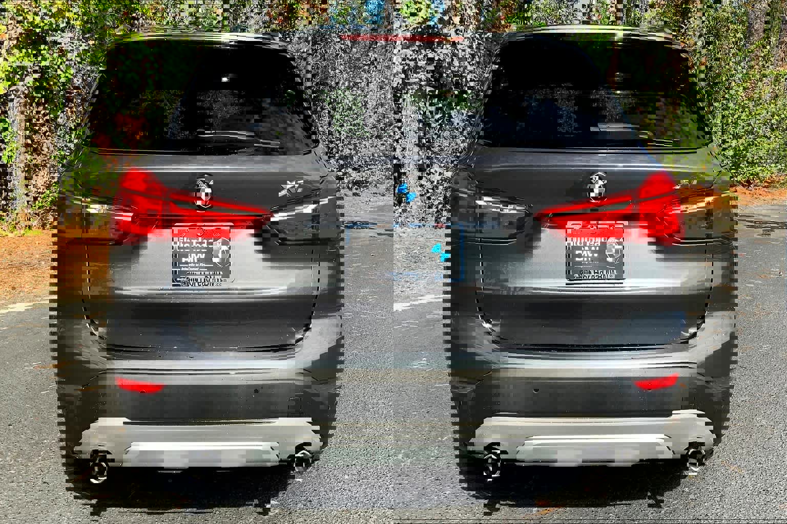 Used 2017 BMW X1 xDrive28i image 4