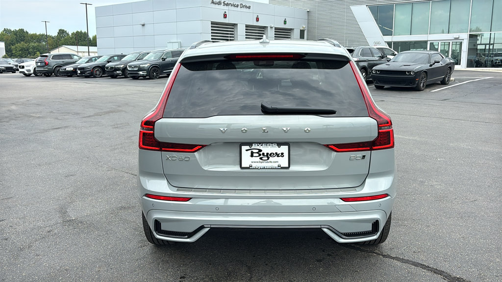 New 2027 Volvo XC60 B5 Plus AWD/4WD image 28