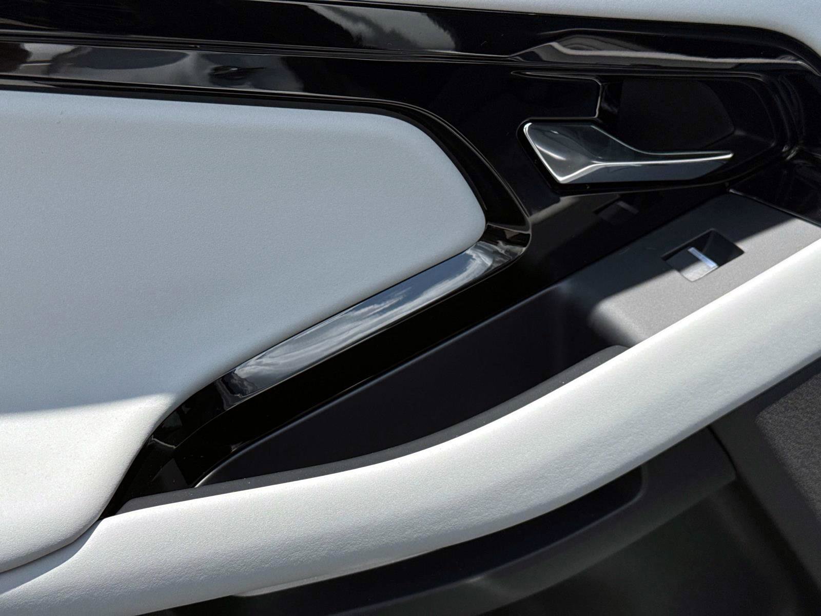 New 2026 Land Rover Range Rover Evoque S image 4