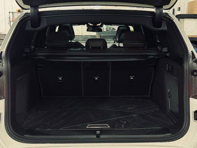 Used 2026 BMW X3 xDrive30 w/ Premium Package image 9