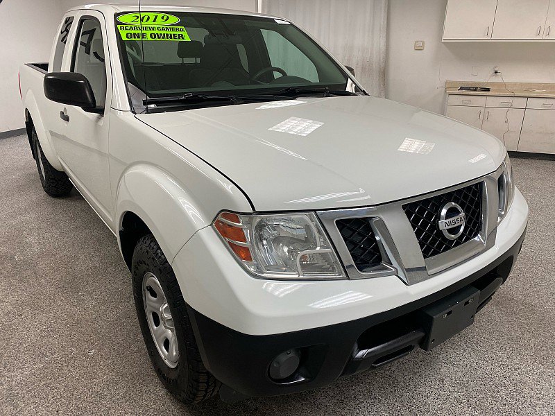 Used 2019 Nissan Frontier S image 3
