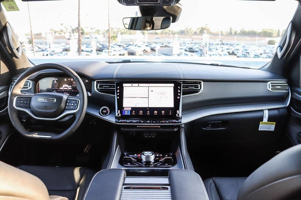 New 2026 Jeep Grand Wagoneer Limited AWD/4WD image 14