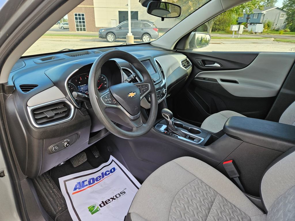 Used 2023 Chevrolet Equinox LT image 22