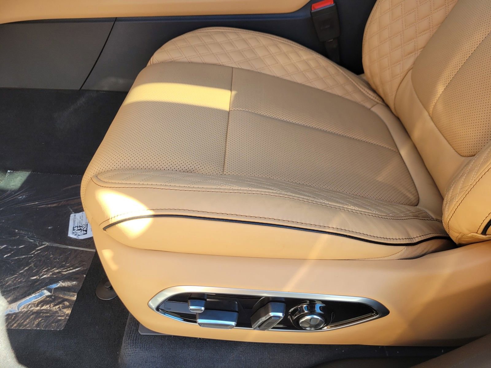 New 2025 Jeep Grand Cherokee Summit image 13