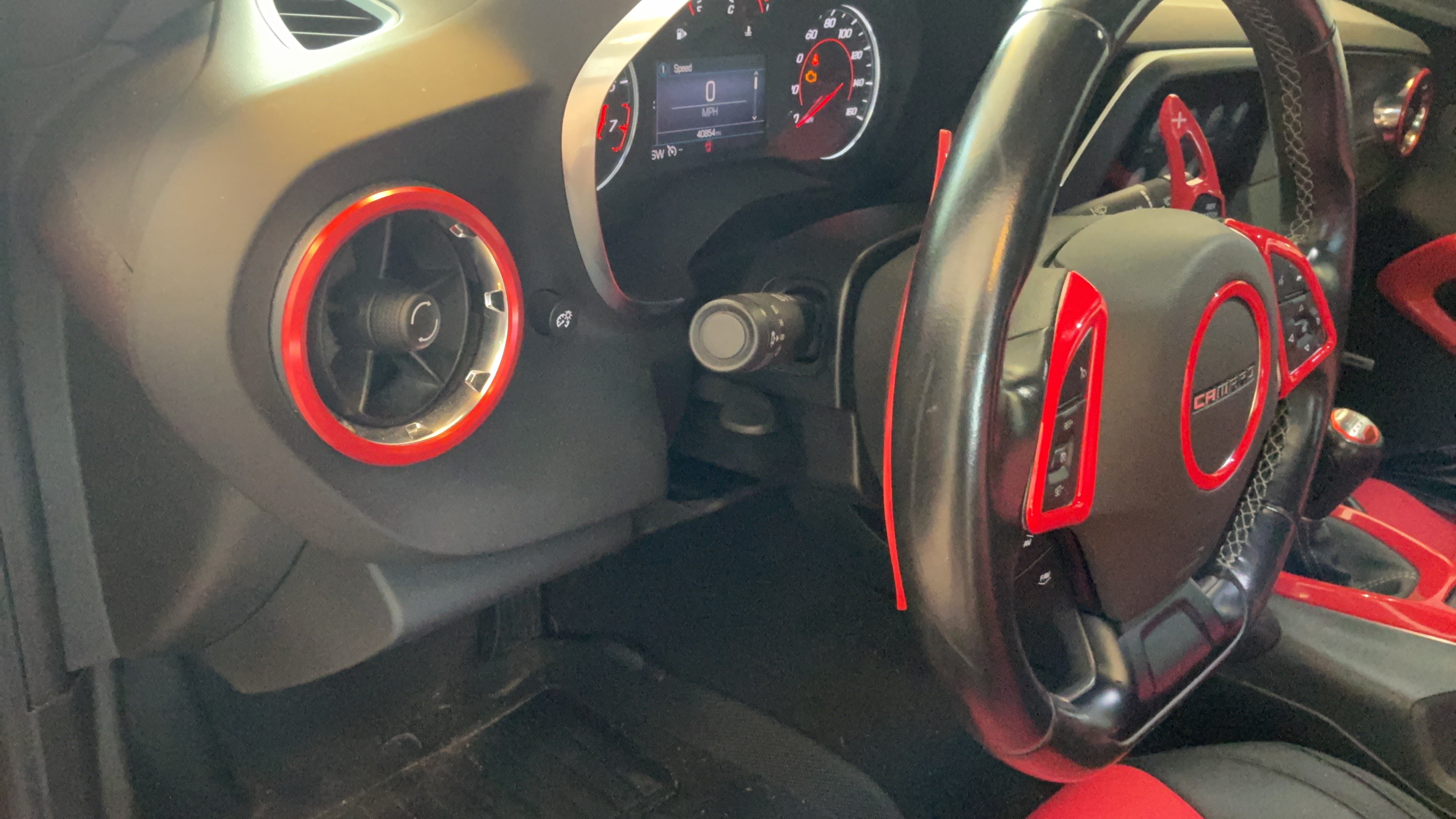 Used 2021 Chevrolet Camaro LT w/ Technology Package RWD image 37