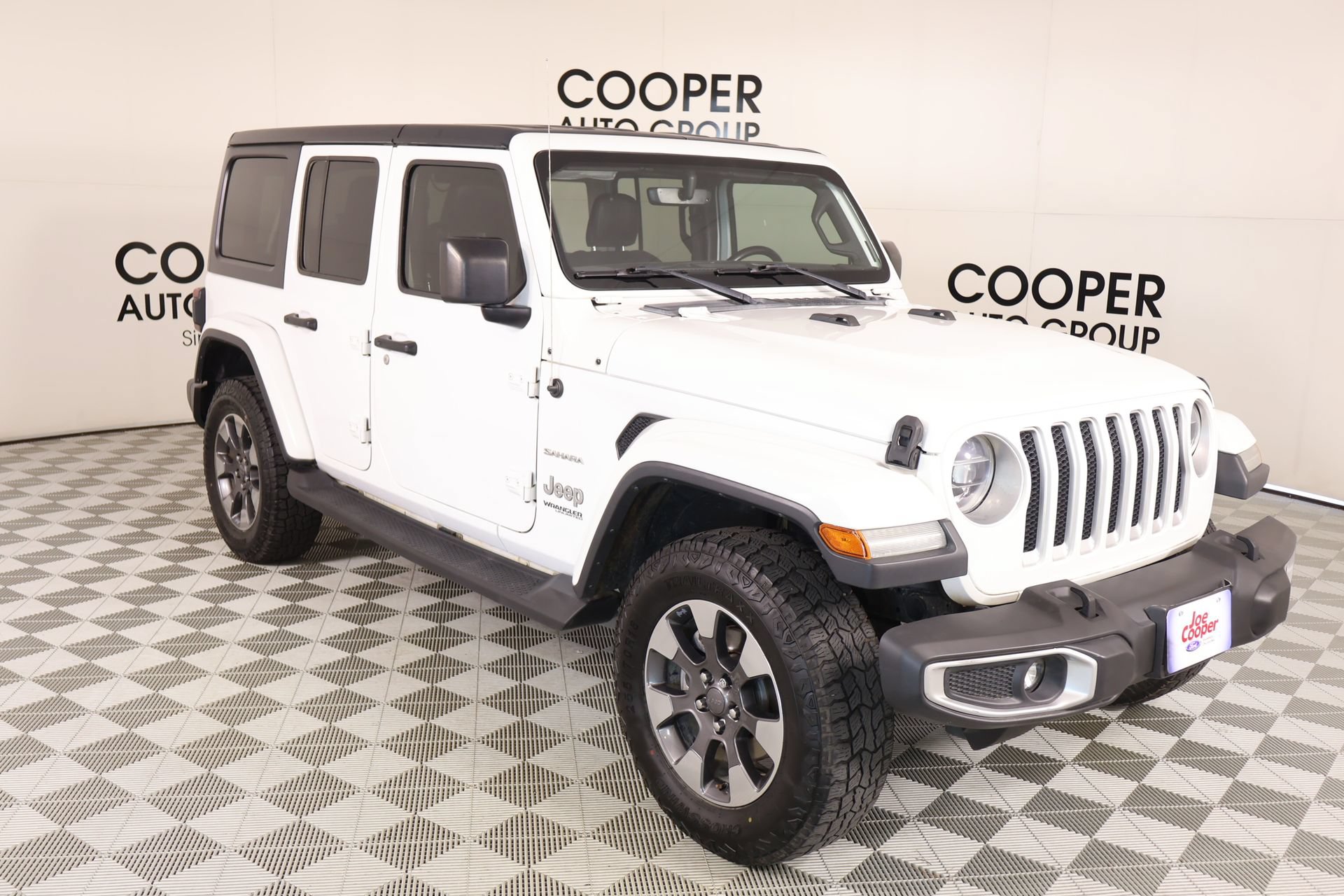 Used 2018 Jeep Wrangler Unlimited Sahara