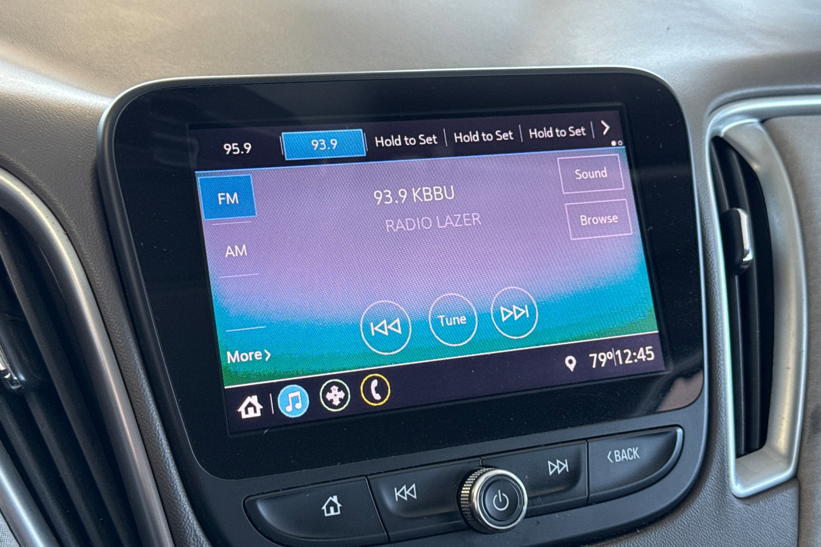 Used 2020 Chevrolet Malibu LS FWD image 17