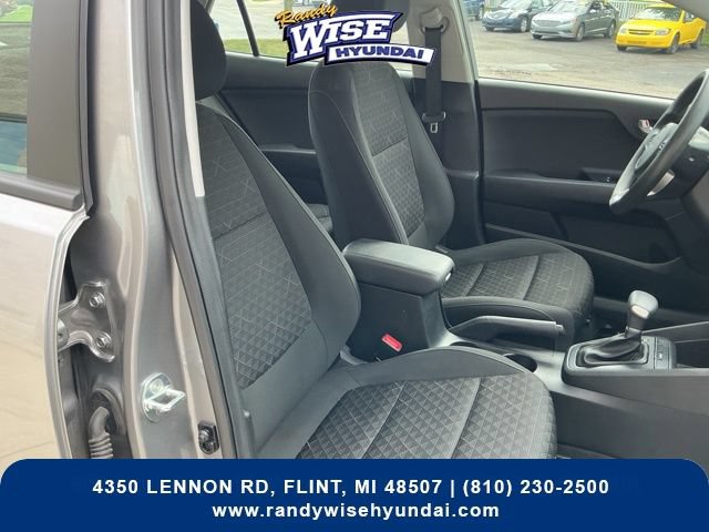 Used 2022 Kia Rio S w/ Technology Package FWD image 18