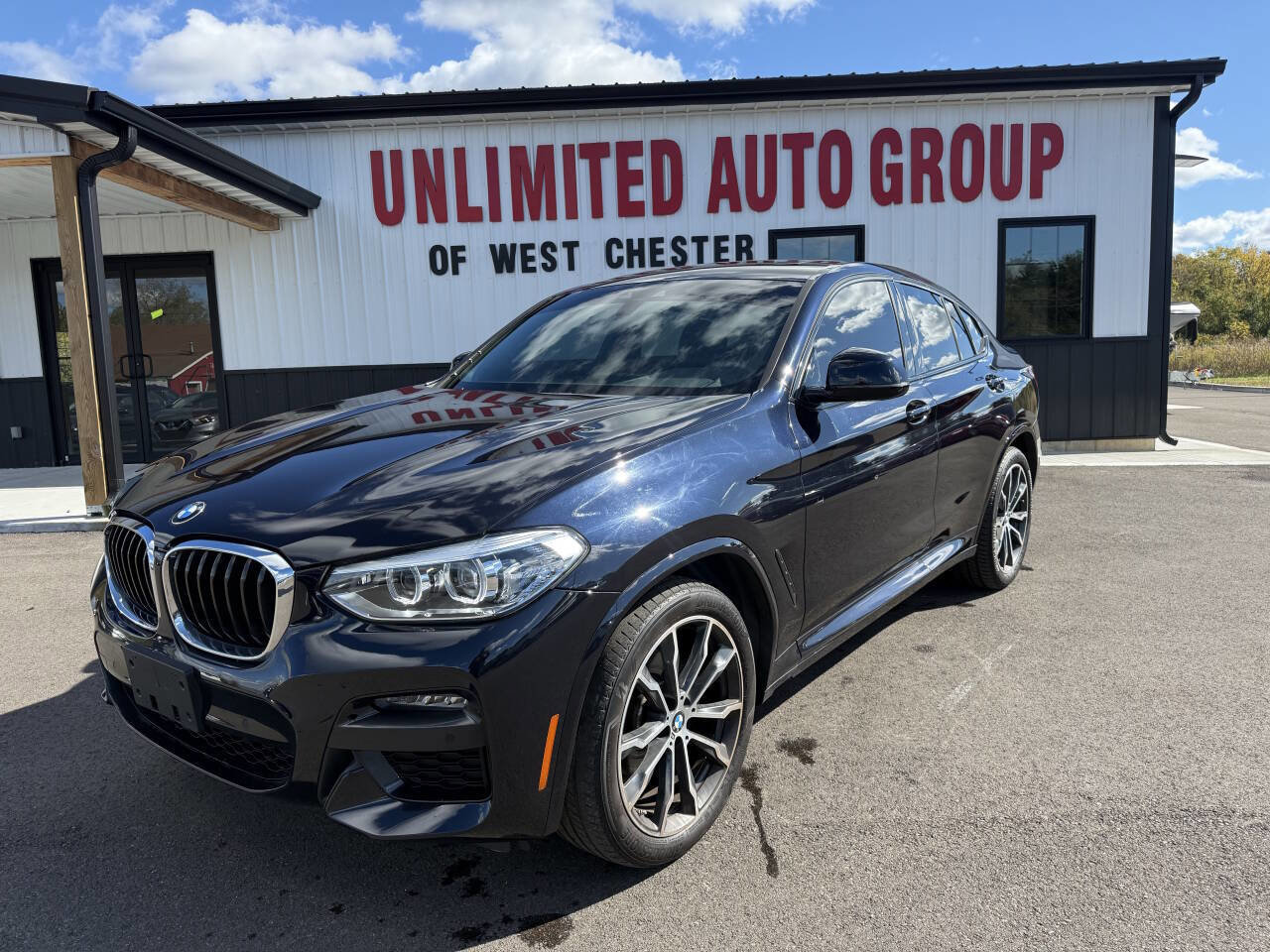Used 2021 BMW X4 xDrive30i w/ M Sport Package image 1