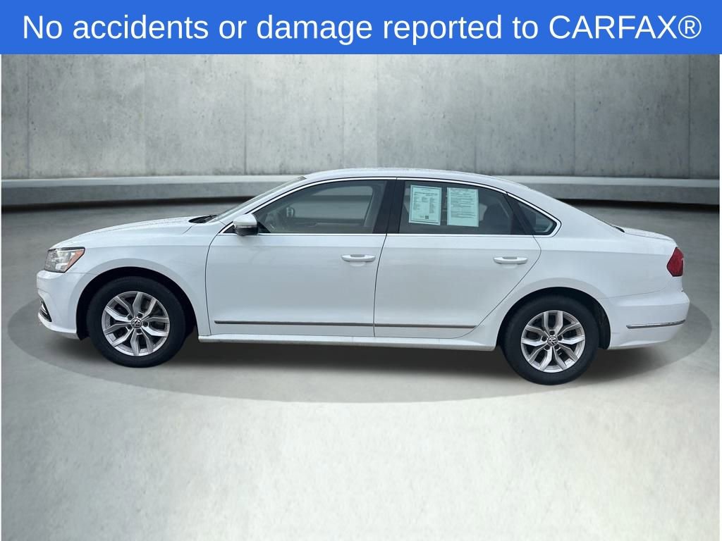 Used 2016 Volkswagen Passat 1.8T S image 2
