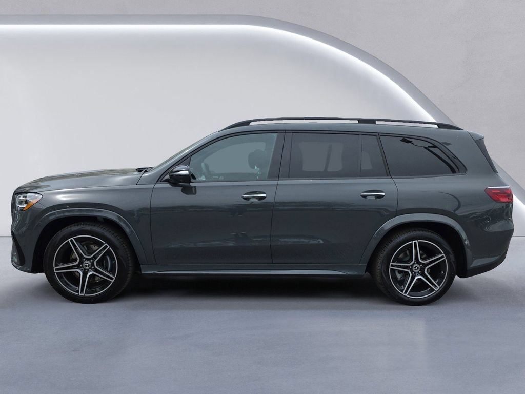 New 2026 Mercedes-Benz GLS 450 4MATIC image 6