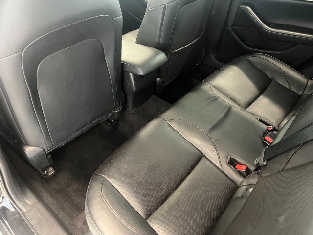 Used 2021 MAZDA MAZDA3 s FWD image 36