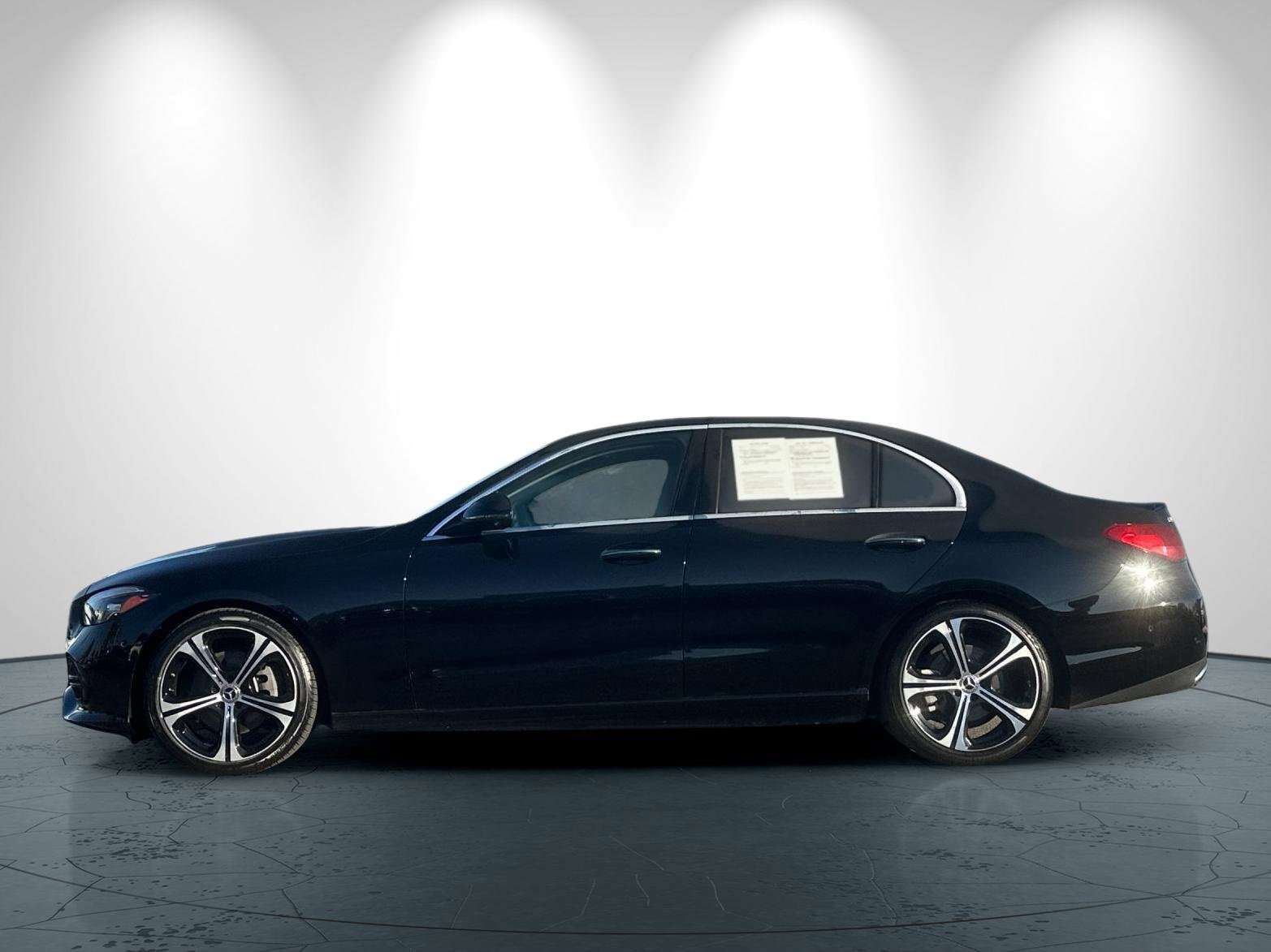 Used 2022 Mercedes-Benz C 300 Sedan image 7